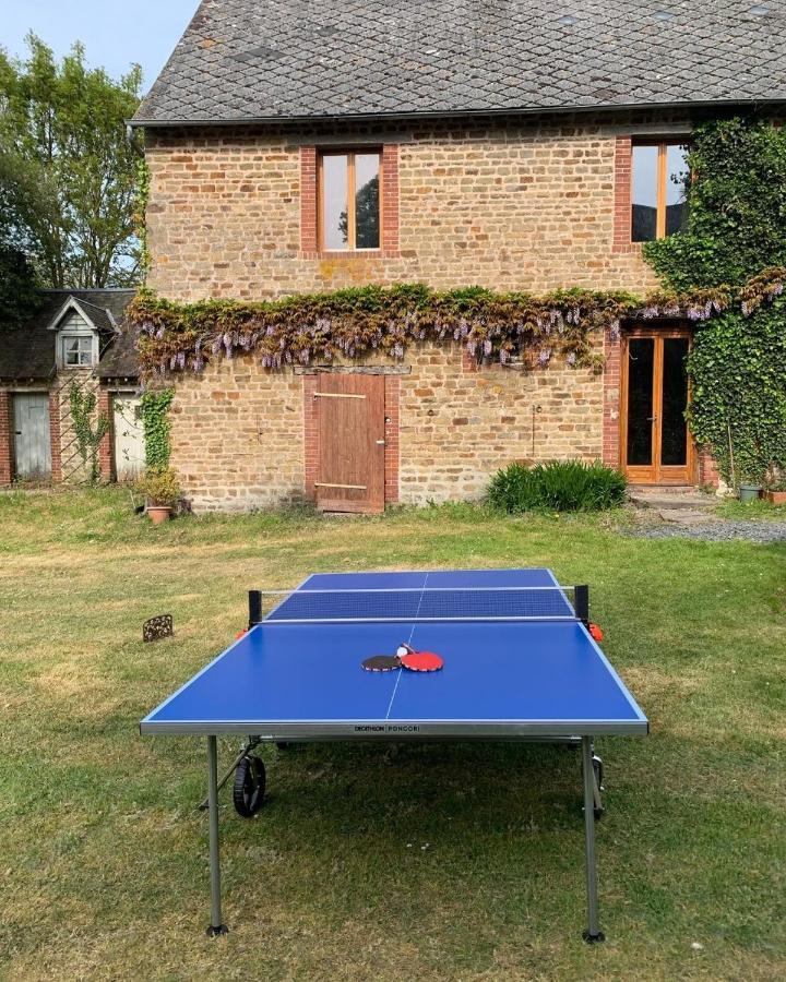 Les Rouges Terres Gites - La Vieille Grange Saint-Amand  Экстерьер фото